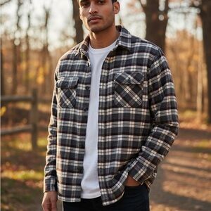 Jachs Men’s Plaid Flannel Long Sleeve Button Up Shirt New without tags  Medium